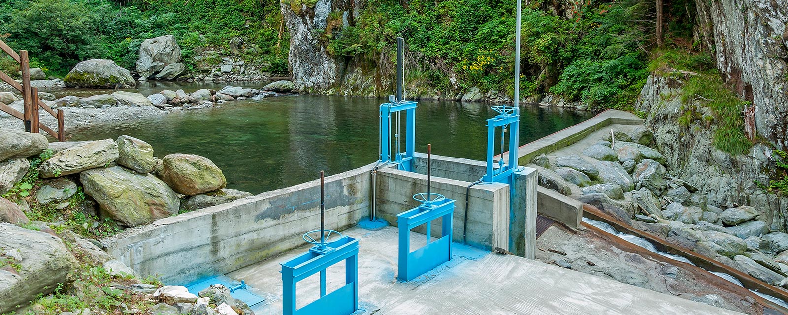 installation centrale hydroélectrique