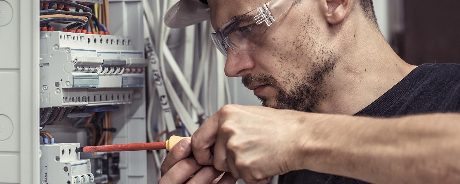 compétences electricien