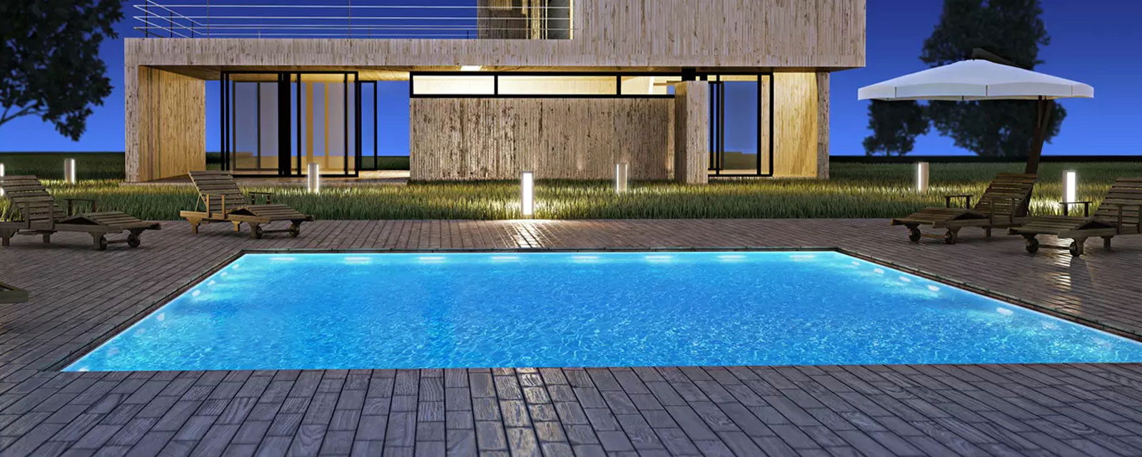 Piscine extérieure dans une ambiance nocturne