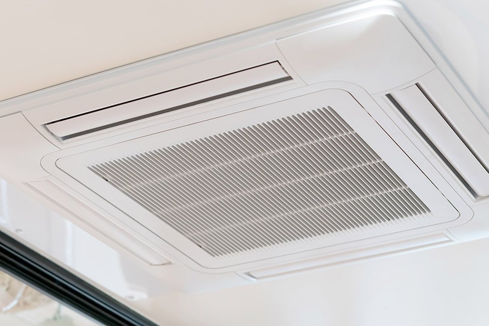 climatiseur au plafond