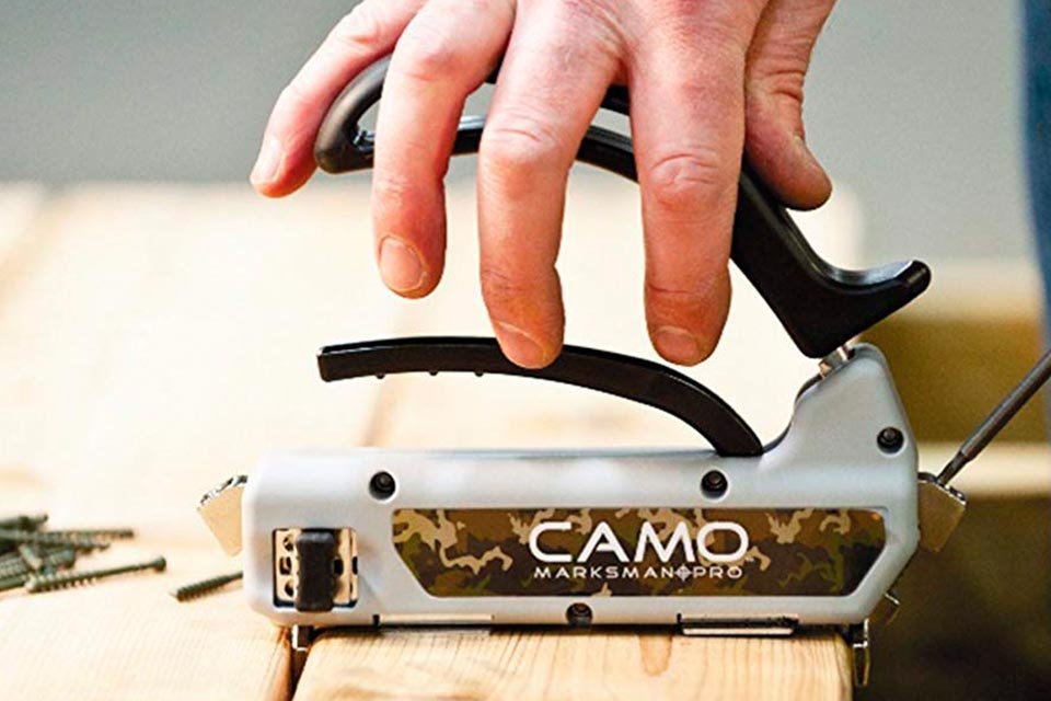 fixation invisible lames de terrasse