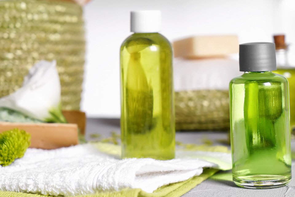 huiles essentielles dans la douche