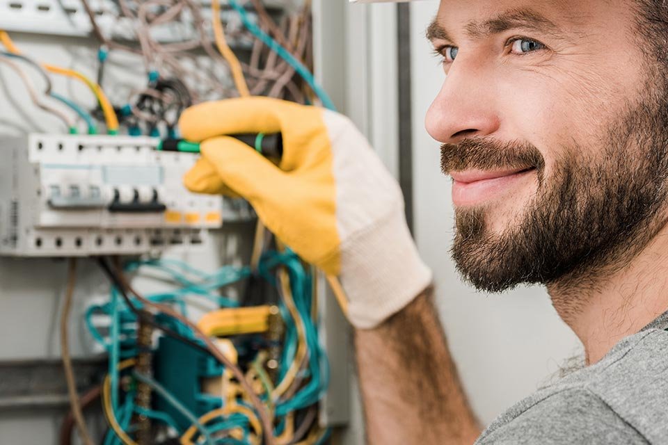 astuces choix electricien