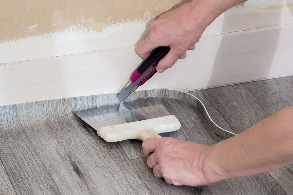 poser du lino sur du carrelage