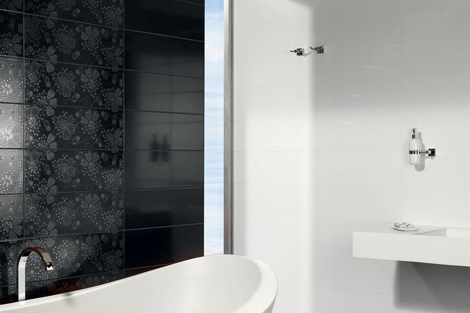 carrelage noir pour salle de bains