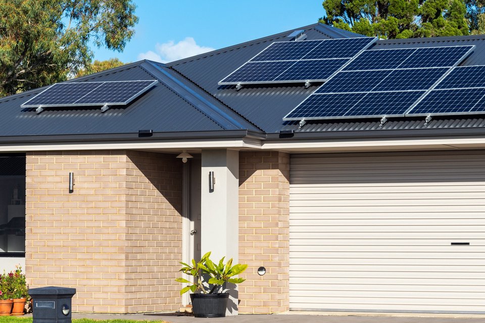 panneaux solaires aérothermiques