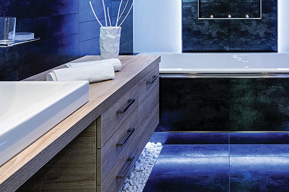 carrelage lumineux salle de bains